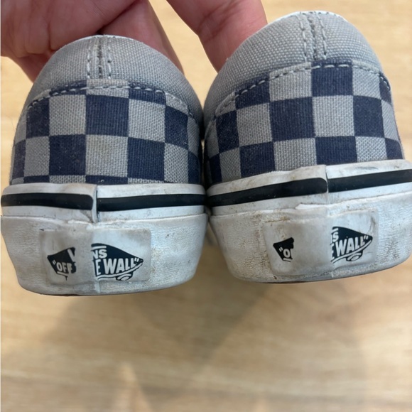 Boys vans size 10.5 - Picture 3 of 6